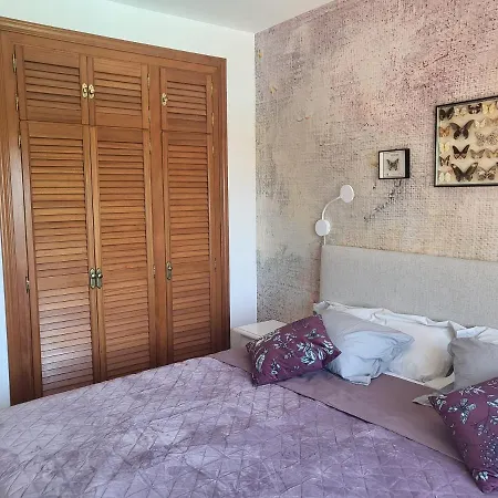 Apartamento Lovely Penthouse On The Beach, Amazing Views