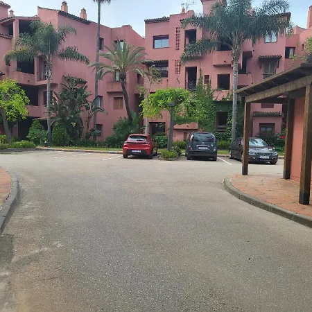 Apartment Lovely Penthouse On The Beach, Amazing Views Marbella