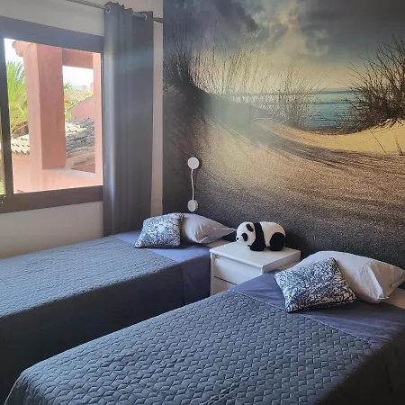 Lovely Penthouse On The Beach, Amazing Views 마르베야